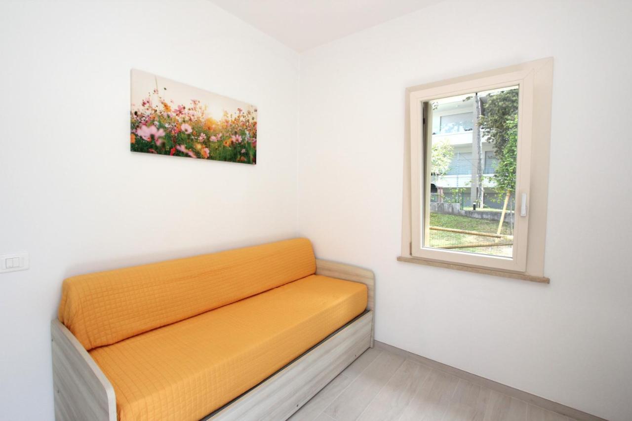 Ville Pinetine Bibione Bagian luar foto