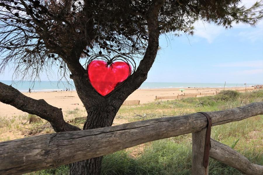 Ville Pinetine Bibione Bagian luar foto